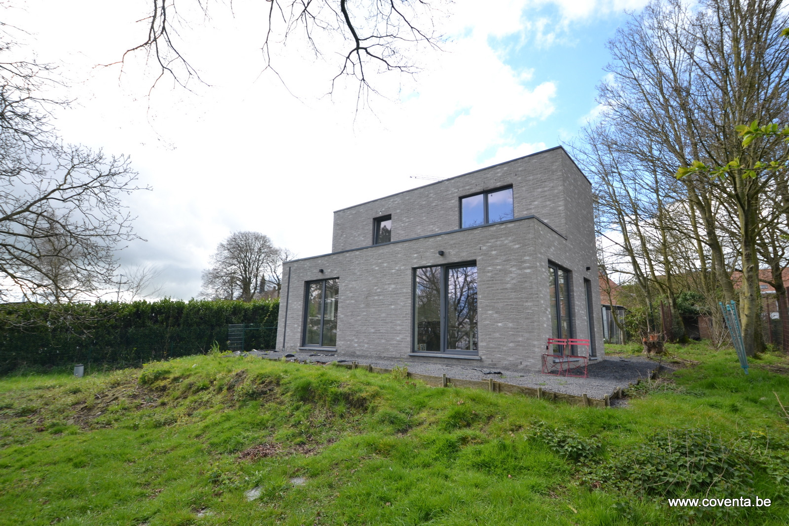 House for rent in Staden