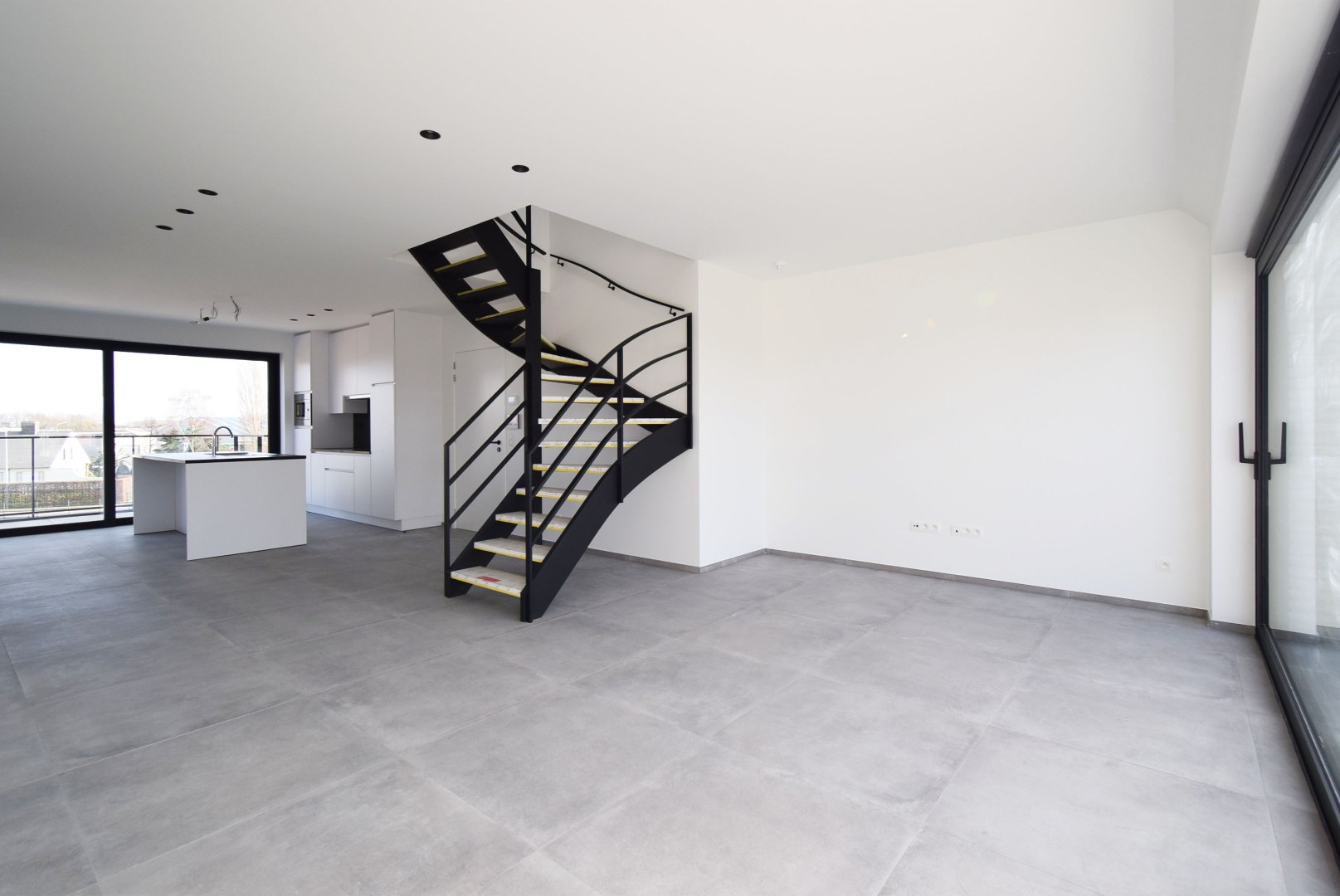 HOOGSTAAND AFGEWERKT DUPLEXAPPARTEMENT - foto 4