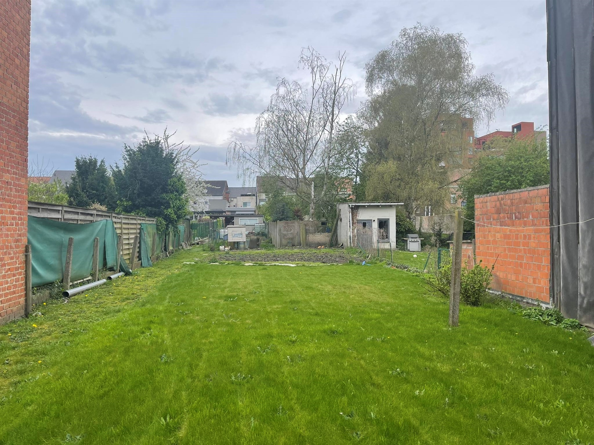 Bouwgrond voor gesloten bebouwing - foto 1