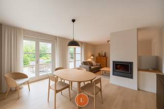 Alleenstaande goed onderhouden woning in groene residentiële wijkIn een rustige en residentiële omgeving, volledig omgeven door groen, vindt u deze...