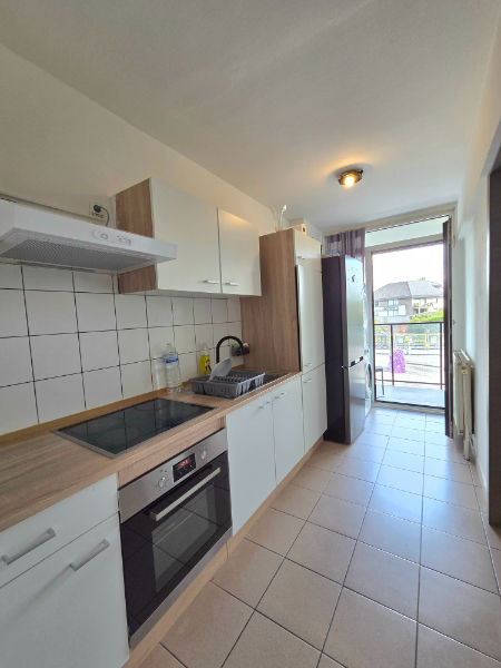 CENTRAAL GELEGEN APPARTEMENT NABIJ STATION VAN EEKLO - foto 4