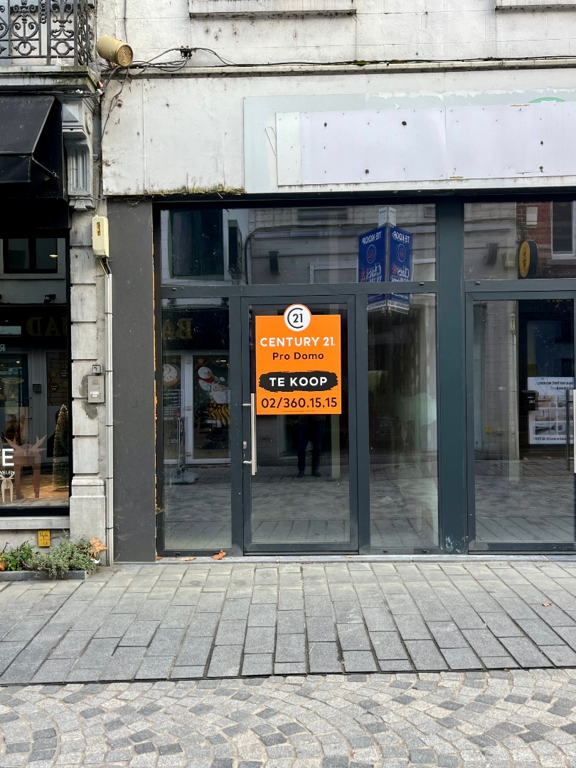 Commercial for sale in Halle - photo 1