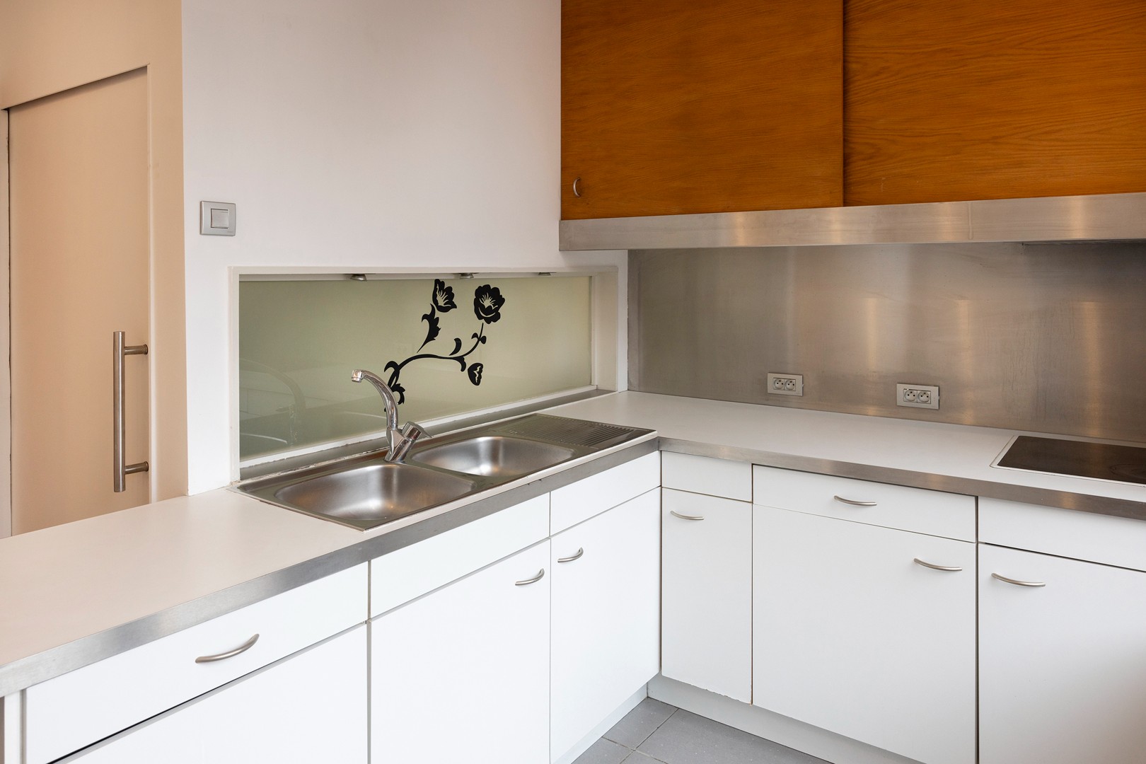 Ruim twee-kamer-appartement met groot terras. - foto 4