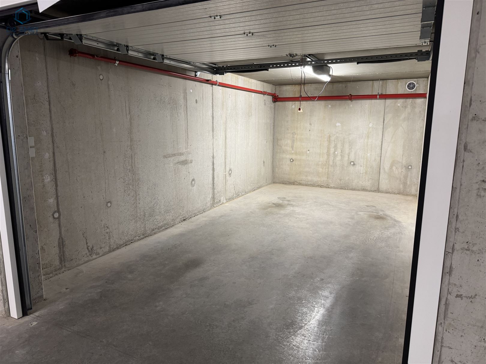 Garage nr.8 te koop in Residentie Het witte Paard te Moerbeke. - foto 4