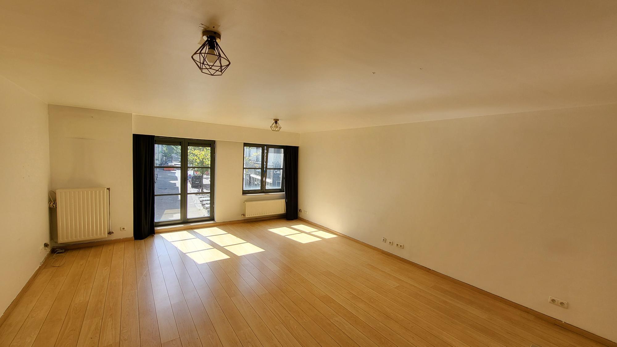 Appartement te huur in Antwerpen met 1 slaapkamer - foto 2