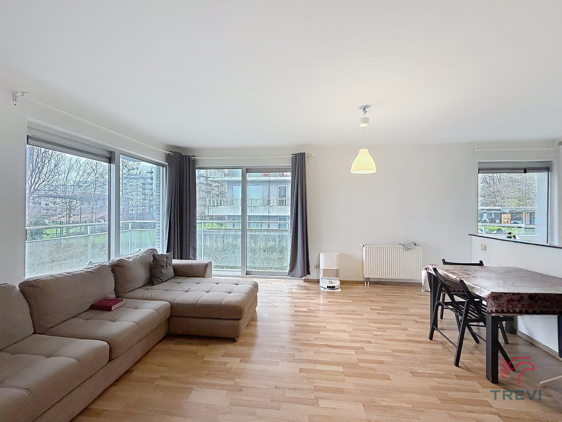 Appartement met 2 slaapkamers + parkeerplaats  - foto 2