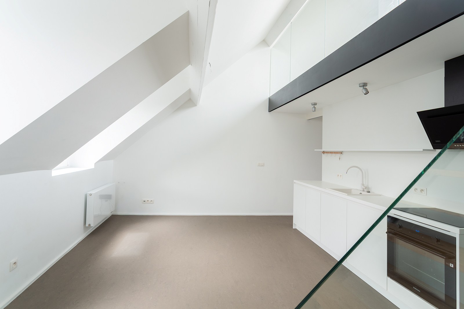 Apartment for rent in Antwerp - photo 5