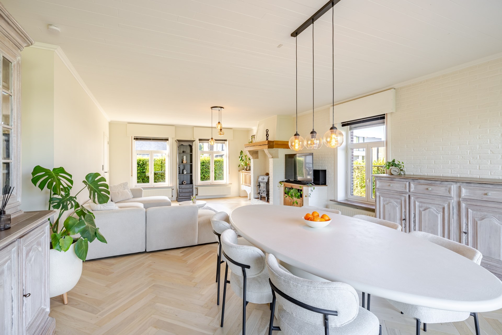 Gerenoveerde vrijstaande woning in rustige straat te Erpe - foto 5