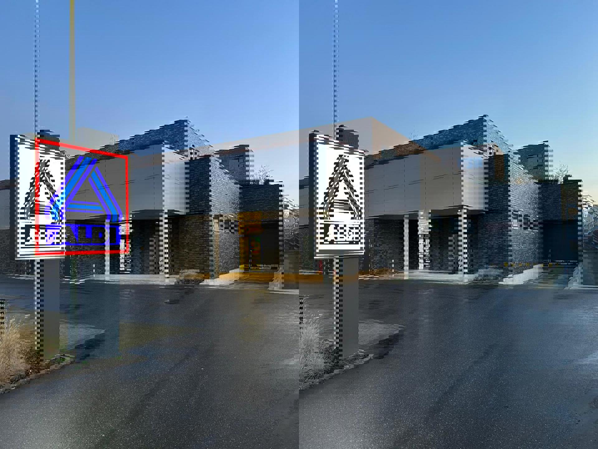 Commercial à louer à Kortessem - photo 3