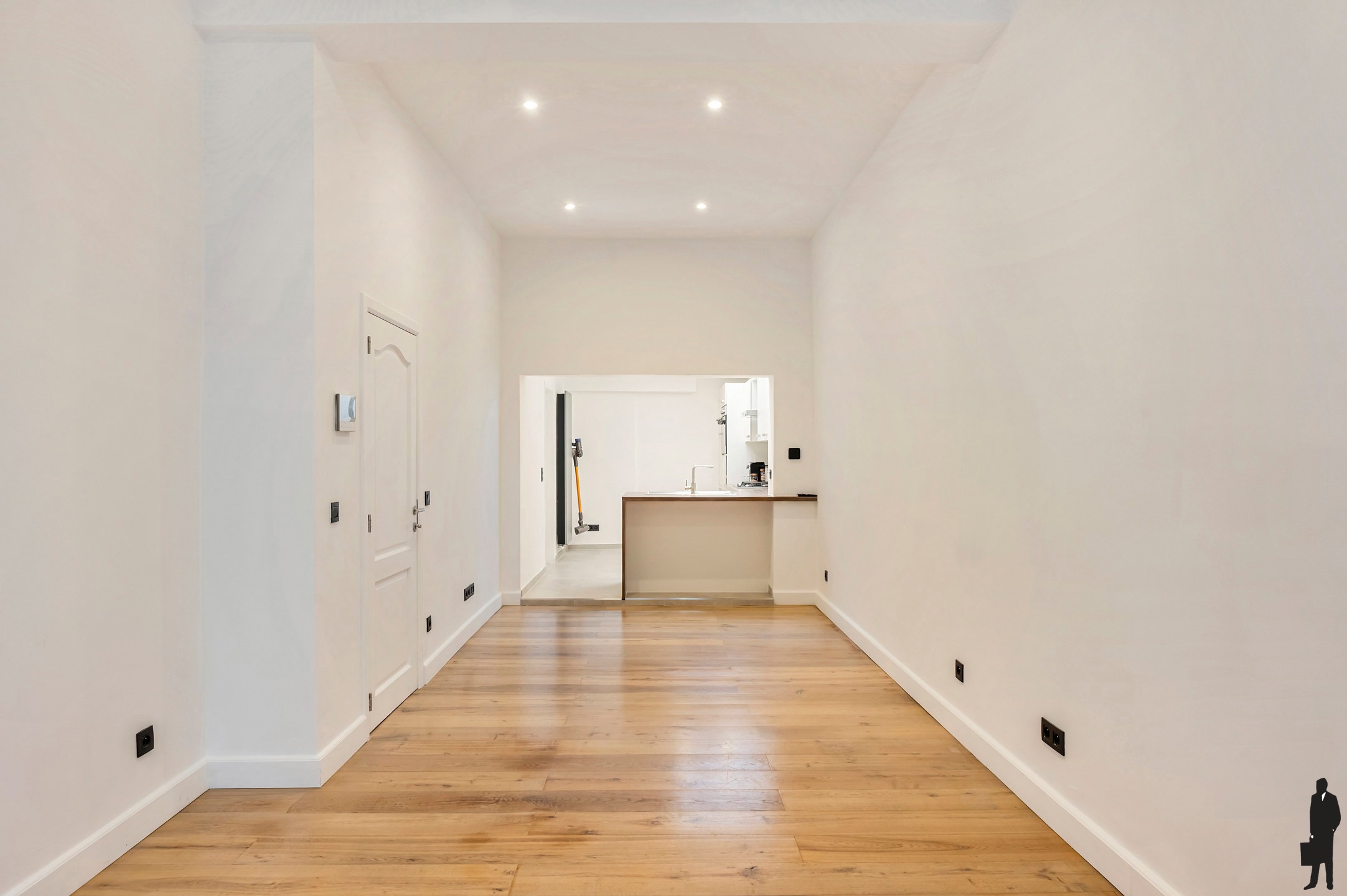 Volledig gerenoveerde woning met +3 slpk en 2 bad - foto 5