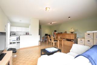 Dit aangename appartement bevindt zich op de eerste verdieping van een kleinschalig gebouw, centraal gelegen in Zwijndrecht.Dankzij de ligging ben je...