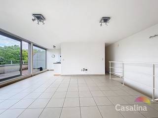 CASALINA Real Estate offers for rent – DUPLEX-PENTHOUSE of 101 m² with a beautiful terrace (17 m²) on the 5th floor with elevator.Located close to...