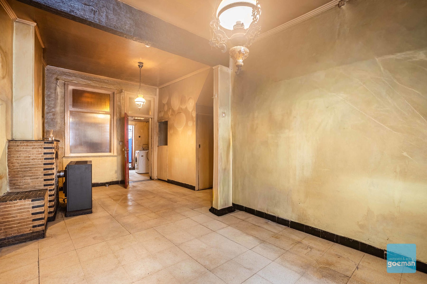 Te renoveren woning in het centrum van Zele - foto 4