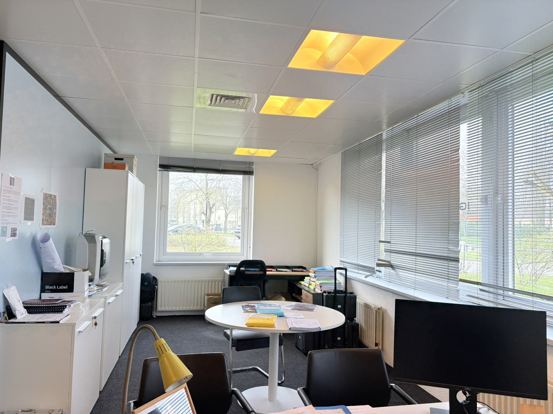 Kantoren 381 m² + opslagruimte 100 m² in Anderlecht - foto 5