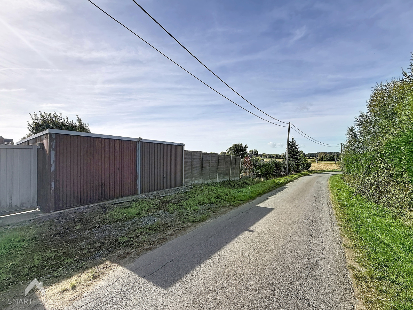 Vrijstaande woning met 4 slpkrs, garages en vergezichten - foto 4