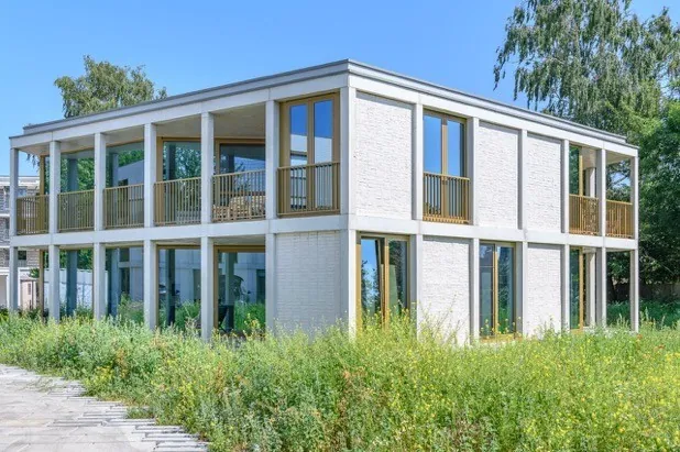Ondergrondse autostaanplaats te koop op centrale locatie te Deurne! - foto 4
