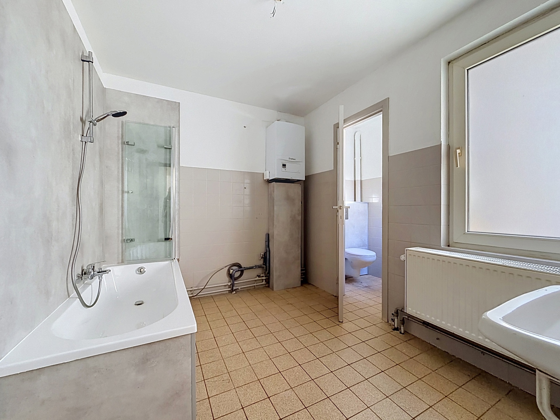 Apartment for rent in Hannut - photo 5