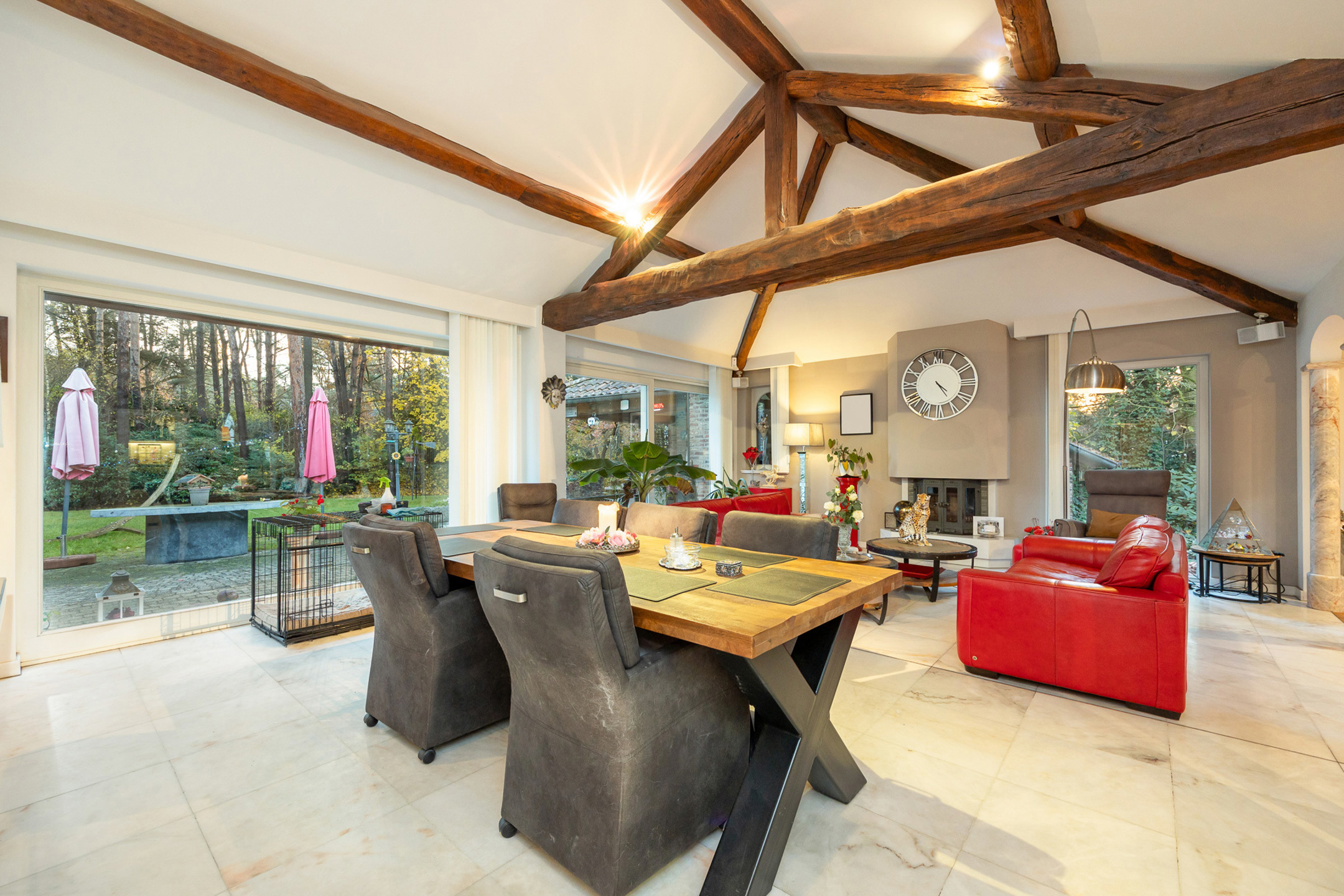 Spaanse villa met 3 slaapkamers en bureau op 2874 m² - foto 4