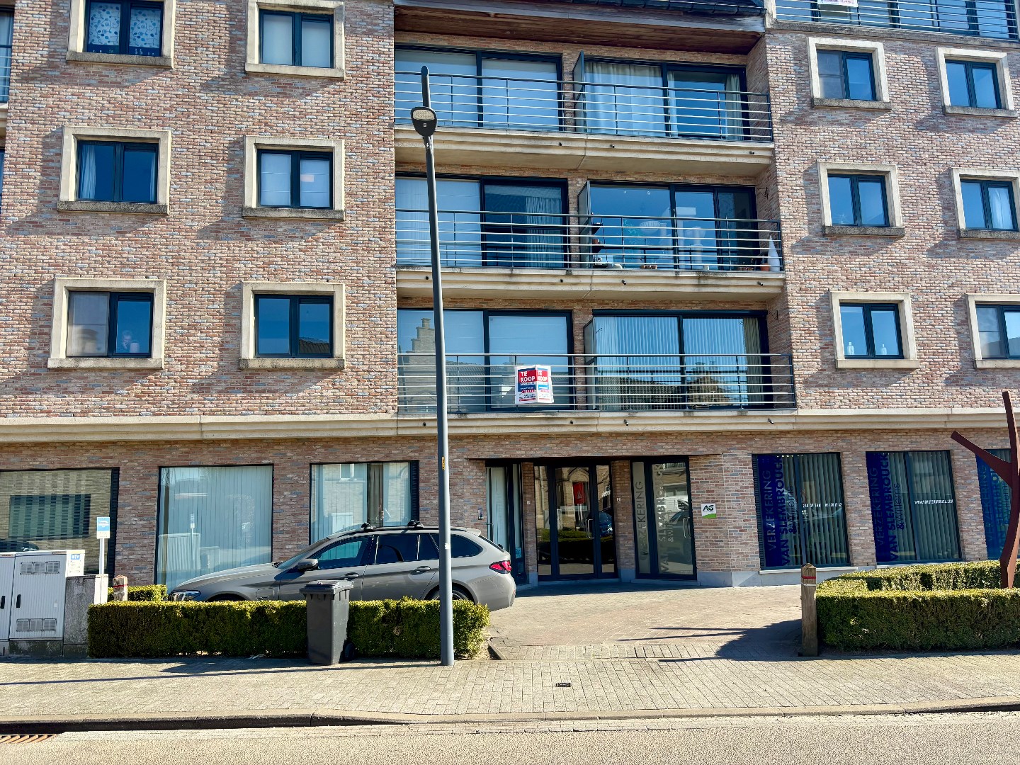 RUIM EN LICHTRIJK APPARTEMENT MET 2 TERRASSEN - foto 2