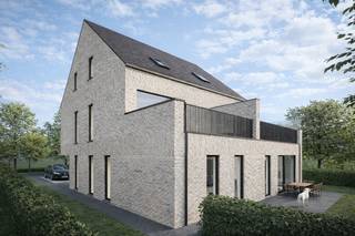 PLUSPUNTEN:<br />+ bewoonbare oppervlakte: ca. 98 m²<br />+ 2 volwaardige slaapkamers<br />+ Terras: ca. 16 m²<br />+ energiezuinig nieuwbouwappartement<br />+ kwalitatieve afwerking volgens lastenboek<br />+ ruime en lichtrijke leefruimte<br />+ moderne open keuken<br />+ Duplex (rechts)<br />+ rustige en aangename woonomgeving<br />+ instapklaar opgeleverd<br /><br />ALGEMEEN:<br />Bent u op zoek naar een ruim nieuwbouwappartement met twee slaapkamers, een aangenaam terras én alle hedendaagse comfort? Dan is dit duplex appartement aan de Tulpenstraat 1 in Oudsbergen beslist een bezoek waard.<br /><br />Dit elegante duplexappartement combineert een doordachte indeling met een hoogwaardige afwerking en een aangename woonbeleving. De verdeling over twee niveaus creëert een natuurlijke scheiding tussen wonen en rusten, wat zorgt voor extra privacy en een ruimtelijk gevoel.<br /><br />De lichtrijke leefruimte vormt samen met de open keuken het hart van de woning. Grote raampartijen zorgen voor een overvloed aan natuurlijk licht en versterken het open karakter. Het terras biedt bovendien een aangename buitenruimte waar u in alle rust kunt genieten. Dankzij de royale indeling is dit appartement ideaal voor zowel gezinnen als koppels die op zoek zijn naar extra comfort en leefruimte.<br /><br />Met een bewoonbare oppervlakte van circa 98 m² beschikt het appartement over twee volwaardige slaapkamers, een comfortabele badkamer, een afzonderlijk gastentoilet en een praktische berging. De afwerking gebeurt volgens het lastenboek, waardoor u kunt rekenen op een kwalitatief en instapklaar eindresultaat.<br /><br />Voor de afwerking wordt samengewerkt met gerenommeerde vakmensen:<br />Keuken: Keukenontwerper, Hasselt - budget van €15.000 incl btw<br />Badkamer: STG badkamers - budget van €8.500 incl btw<br />Vloeren: Impermo - budget van €50/m² incl. btw<br />Binnendeuren: Stevens houttechniek - budget van €350/deur incl btw<br /><br />De ligging in Oudsbergen vormt een bijkomende troef. U woont hier in een rustige omgeving met een vlotte verbinding naar winkels, scholen, horeca, sportfaciliteiten en de omliggende gemeenten.<br /><br />Dit appartement biedt de ideale combinatie van ruimte, comfort, energiezuinigheid en een aangename buitenruimte.<br /><br />INDELING:<br />+0: gemeenschapelijke inkomhal<br />+1: inkomhal, gastentoilet, leefruimte, open keuken, berging, terras<br />+2: nackthal, badkamer, 2 slaapkamers<br /><br />FINANCIERING:<br />Opgelet: voor onroerende goederen gelegen in België zijn uitsluitend Belgische hypotheken mogelijk. Maak tijdig een afspraak met uw financieel adviseur zodat u vooraf zicht heeft op uw mogelijkheden. Kandidaat-kopers die hun financiële situatie reeds hebben voorbereid, genieten vaak een streepje voor.<br /><br />SUCCESVOL VERKOPEN?<br />Dankzij succesvolle transacties zijn wij steeds op zoek naar nieuw aanbod voor onze zoekende kandidaat-kopers en huurders. Overweegt u te verkopen of te verhuren? Informeer vrijblijvend naar onze werkwijze.<br /><br />HOUD ME OP DE HOOGTE:<br />Niet gevonden wat u zocht? Schrijf u gratis in op onze website zodat u vrijblijvend op de hoogte wordt gebracht van nieuw aanbod:<br />https://www.immosign-plus.be/nl/hou-me-op-de-hoogte/<br /><br />Heeft u interesse in dit ruime nieuwbouwappartement met tuin in Oudsbergen? Contacteer ons via +32 89 87 03 67 of mail naar info@immosign-plus.be voor een vrijblijvende afspraak.