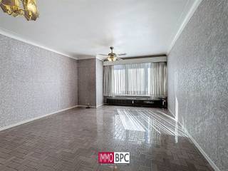 TE LAAT - ONDER OPTIE - BEZOEKEN OPGESCHORT !!! Welkom in dit charmante en instapklare appartement van 89 m², waar comfort en functionaliteit...