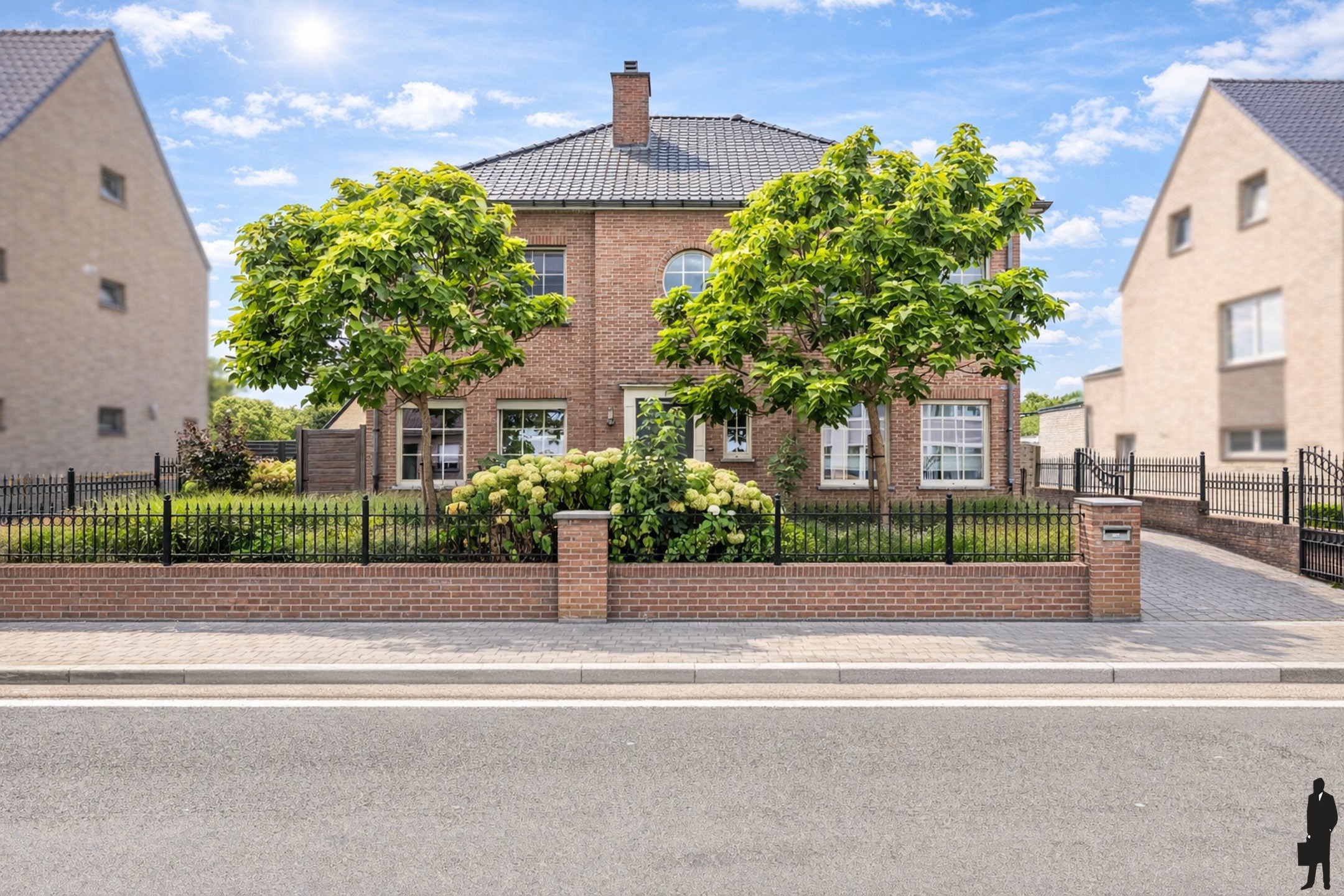 Recente villa met 6 slpks. te Lommel nabij Nederlandse grens - foto 1
