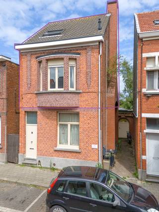 INSTAPKLAAR DUPLEX-APPARTEMENT IN HARTJE STABROEKOp een centrale locatie in Stabroek vind je dit appartement met terras – ideaal voor starters of...