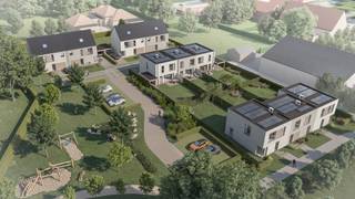 In het rustige en landelijke Hertsberge realiseert Durabrik een nieuwe kleinschalige verkaveling in het verlengde van de Muntestraat. In een eerste fase komen er nu 10 woningen in verkoop. <br /><br />Lot 10 is een halfopen bebouwing in de moderne bouwstijl : 2 bouwlagen en een plat dak. <br />GELIJKVLOERS : inkom, wc, ruime living, open keuken met eiland, ruime berging/wasplaats.<br />EERSTE VERDIEPING : 3 ruime slaapkamers, ingerichte badkamer met inloopdouche, badkamermeubel met dubbele lavabo, aparte wc, technische ruimte.<br />Eigen private parkeerplaats. Gezellige tuin met perfecte oriëntatie, toegankelijk achteraan via een padje, ideaal voor fietsers !<br />Doodlopend straatje zonder doorgaand verkeer. Vlakbij nieuwe groenzone. <br />Goeie verbinding met de E40.<br /><br />Deze woning wordt volledig afgewerkt aangeboden met ingerichte keuken en badkamer, bevloering en vloerverwarming.<br />Superenergiezuinige woning (E -18 !) door warmtepomp, doorgedreven isolatiepakket, ventilatiesysteem D en pakket zonnepanelen.<br /><br />Download de brochure via https://durabrik.immo/hertsberge<br />Bij Durabrik ben je zeker van een vaste prijs. Geen budgettaire verrassingen dus tijdens je bouwtraject.<br />Heb je vragen? Contacteer dan je bouwadviseur via 09/280.60.60. of mail naar info@durabrik.be.<br />Inspiratie opdoen? Bezoek onze kijkwoning in Roeselare of Aalter op afspraak.<br />Prijs excl. btw en kosten. Beelden en oppervlaktes zijn indicatief.