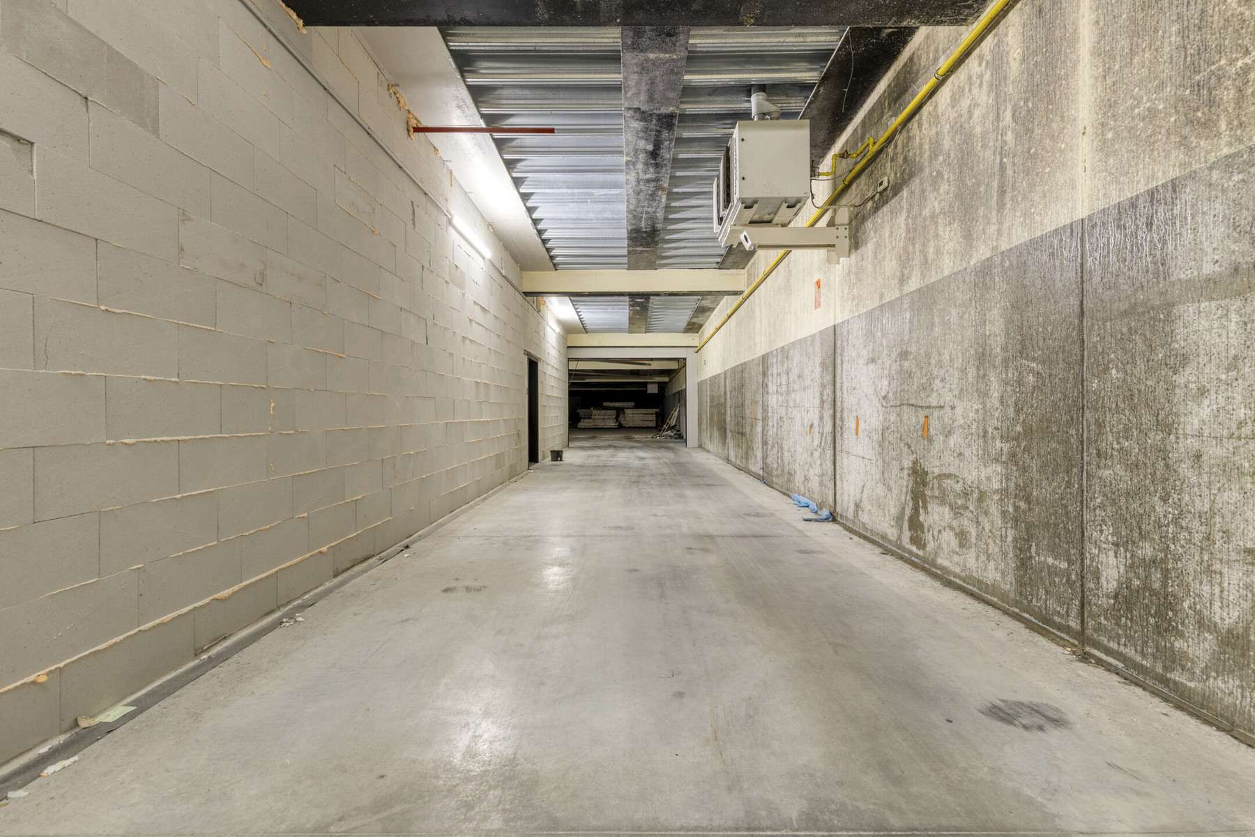 Commercial for rent in Ostend - photo 5