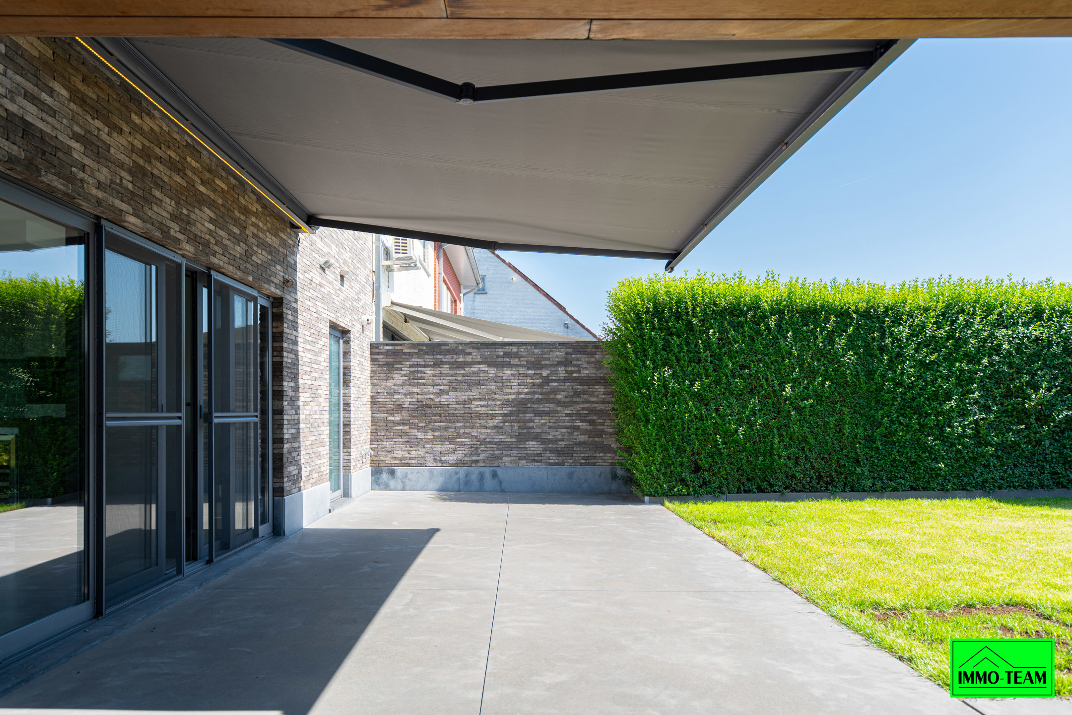 Instapklare gezinswoning met luxe afwerking in Denderleeuw. - foto 3