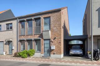 À VENDRE – MAISON FAMILIALE 3-FACADES PRÊTE À EMMÉNAGER – NOSSEGEM Adresse : Van Ingelgomstraat 45, 1930 Nossegem Prix demandé : 549.000...