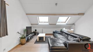 Ruim appartement met garage en privatieve tuin nabij het centrum van Tessenderlo-HamOp een vlot bereikbare locatie nabij het centrum van...
