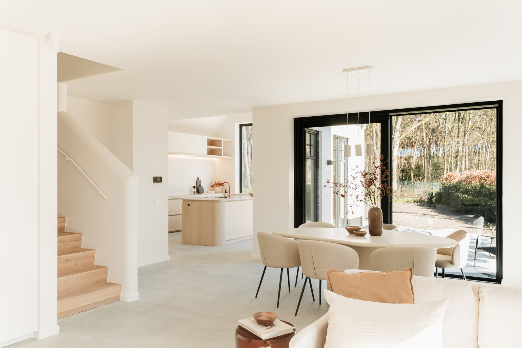 Stijlvolle nieuwbouwwoning met zicht op blijvend groen - foto 4