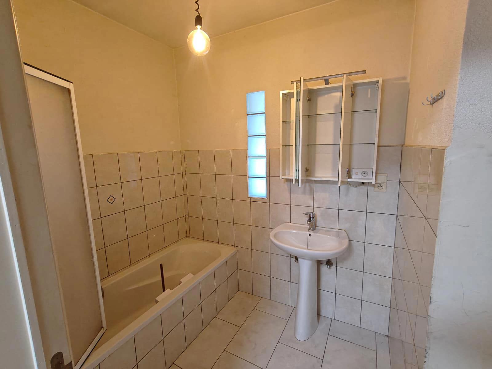 Woning met 2 slaapkamers en terras - foto 5