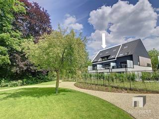 KOOP DEZE PENTHOUSE AAN 6% BTW!! Penthouse 2.1 heeft een oppervlakte van 189m², is bereikbaar met een lift en bevindt zich op de 2de verdieping.Het...