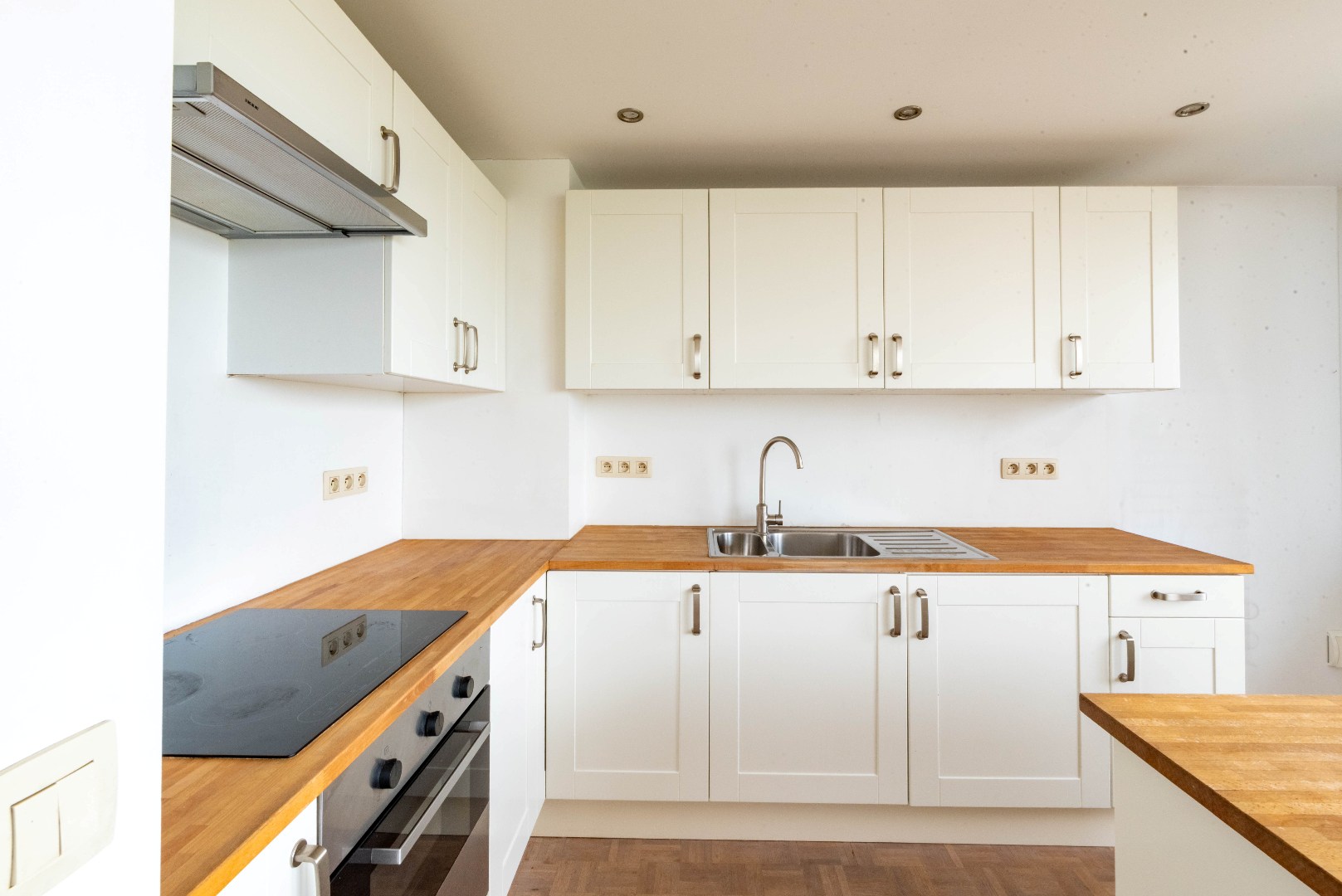 Appartement à louer à Anvers avec 2 chambres - photo 4