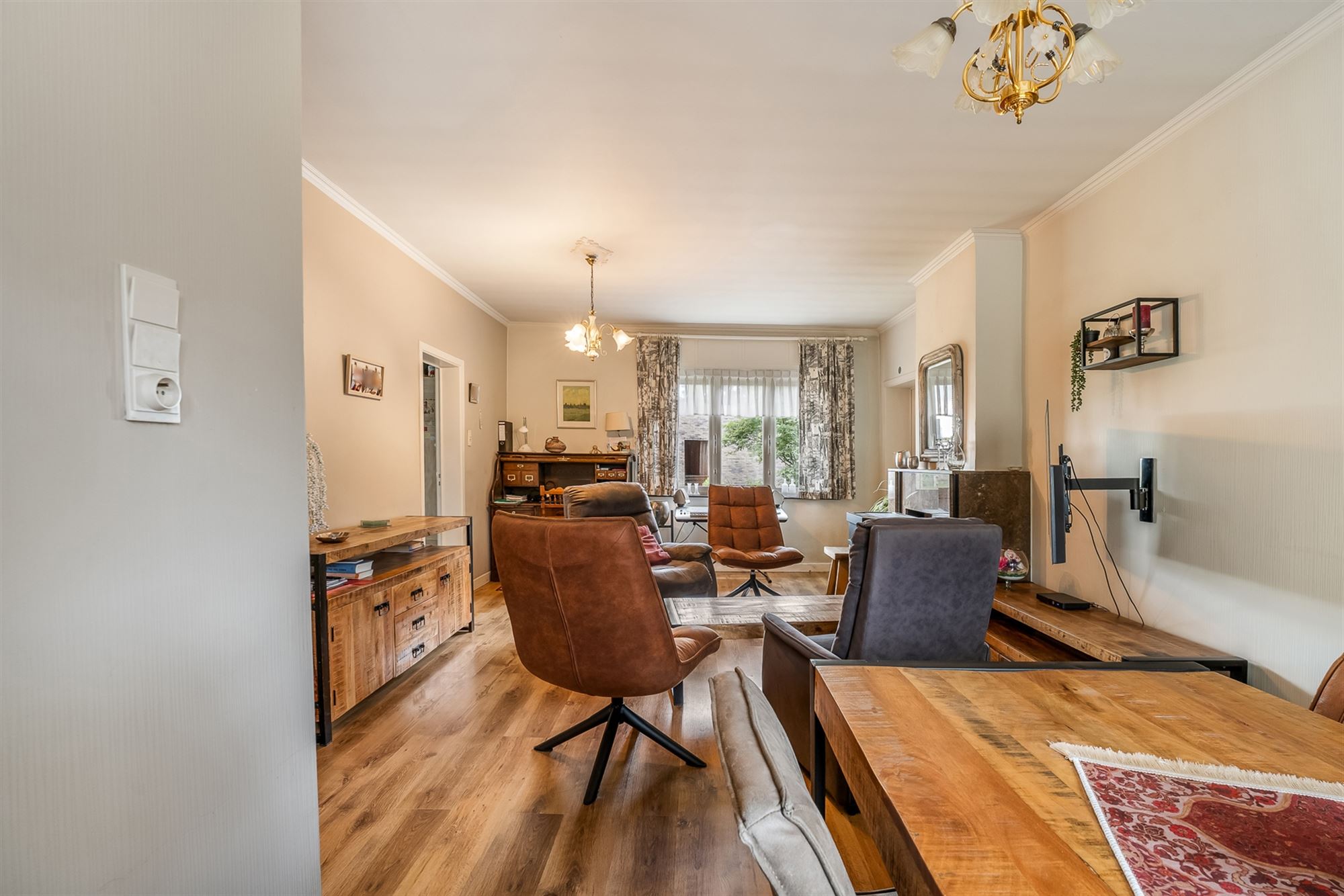 UNIEKE TE RENOVEREN KARAKTERVOLLE LANGGEVELHOEVE UITERST RUSTIG GELEGEN TE OOSTHAM - foto 5