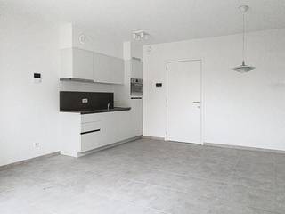 Tour & Taxis - Spacious new-build studio for rent with cellar storage. Located near the Tour & Taxis site, we offer this bright and spacious studio...