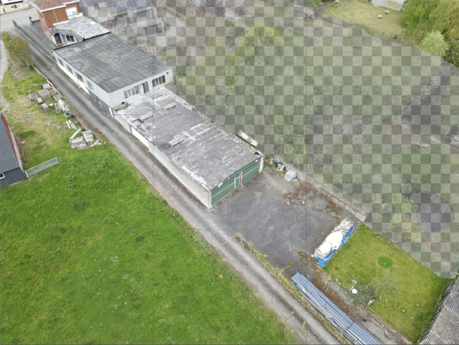 Unieke eigendom met solide woning en loods van 550m2 - foto 4