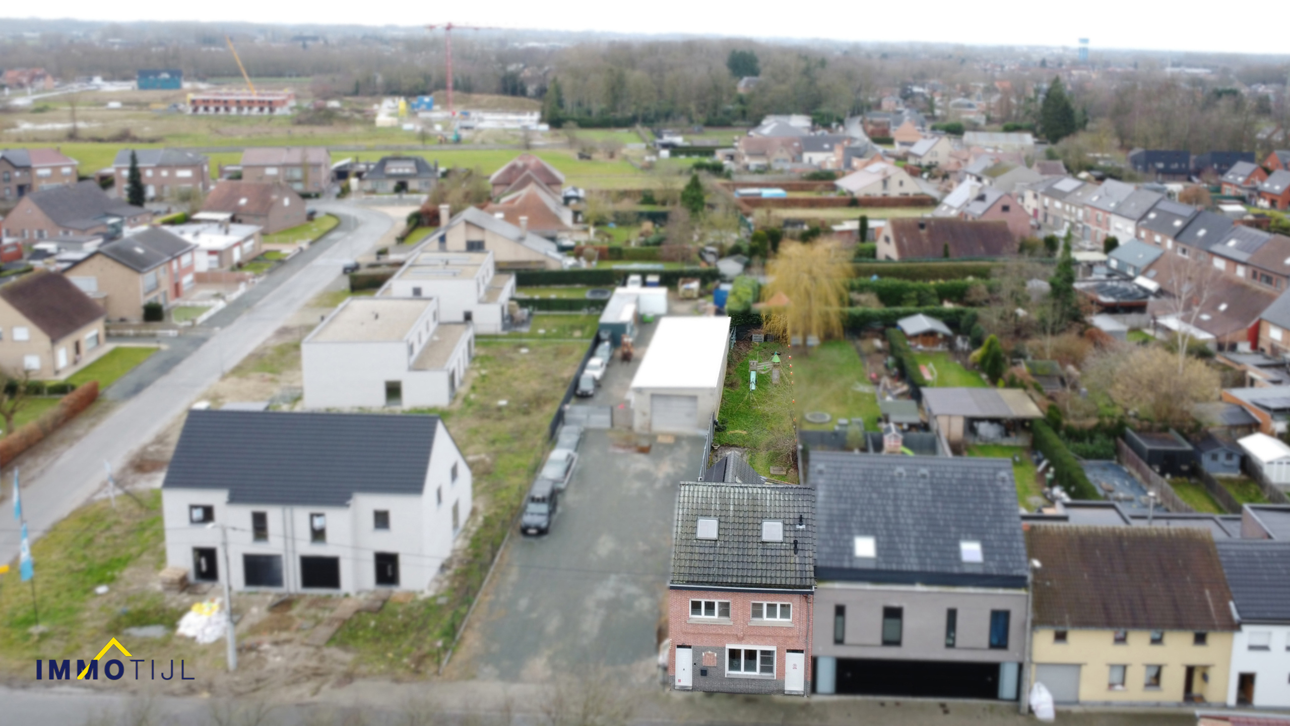 Fraaie woning met 4 slpks op 4a12ca te Lebbeke. - foto 5