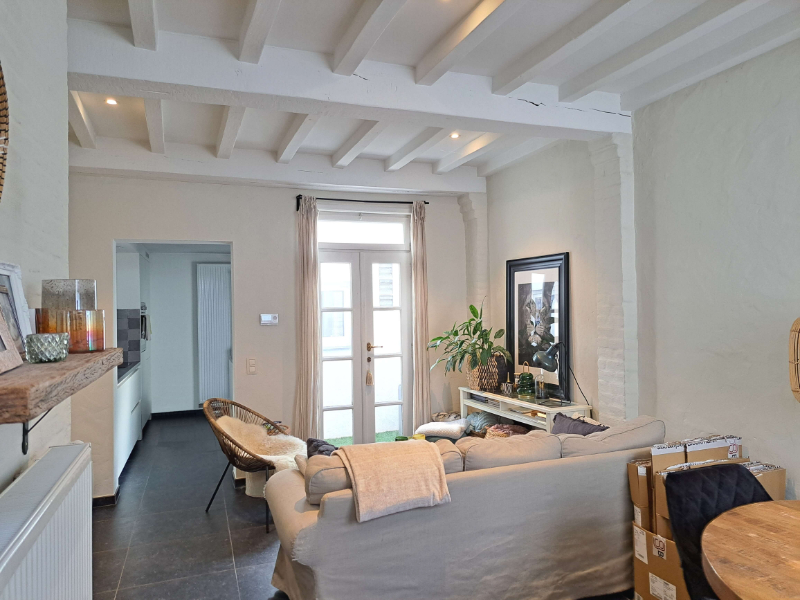 Vernieuwde woning met 2 slaapkamers te huur in Brugge - photo 4