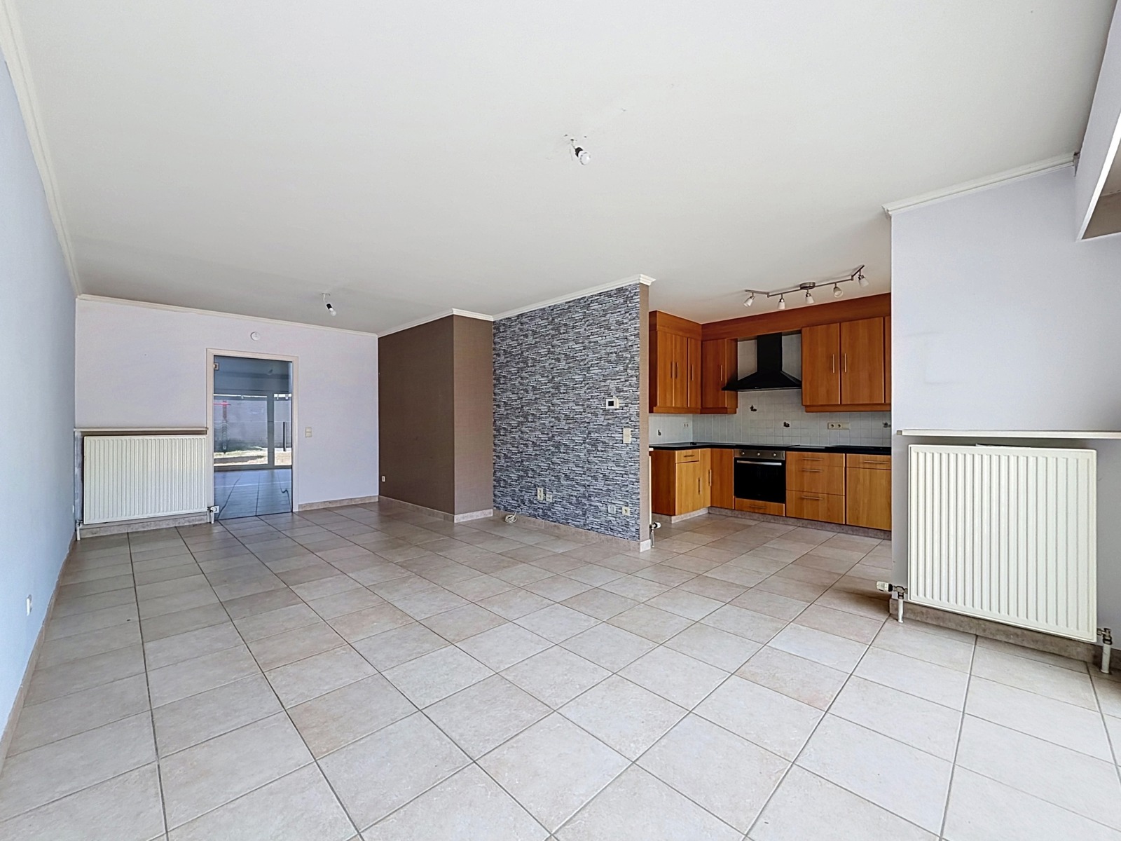 Instapklare Woning Met 3 SLPK, Garage én Tuin! - foto 5