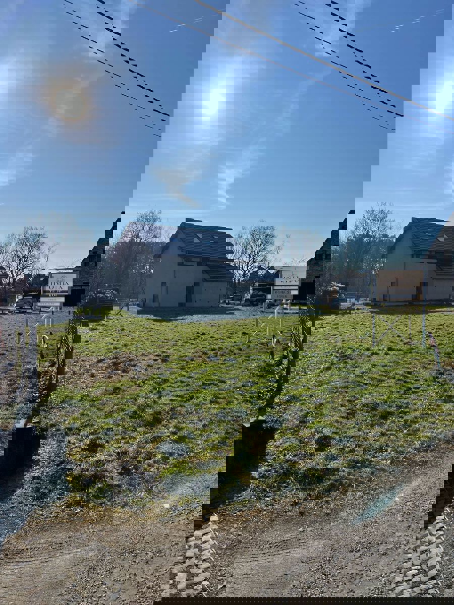 Rustig gelegen bouwgrond in doodlopende straat - foto 4