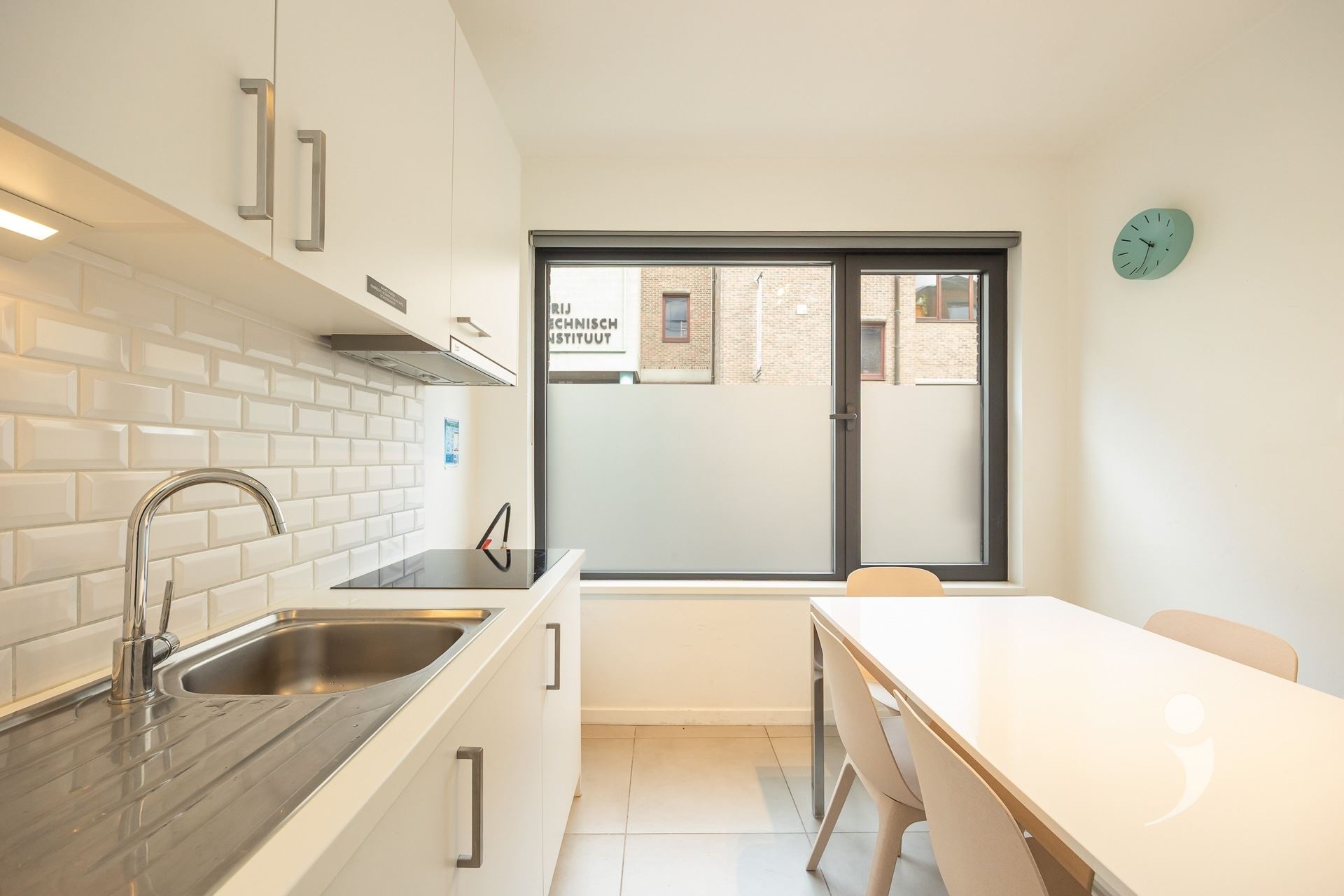 Building met 8 kamers - foto 3