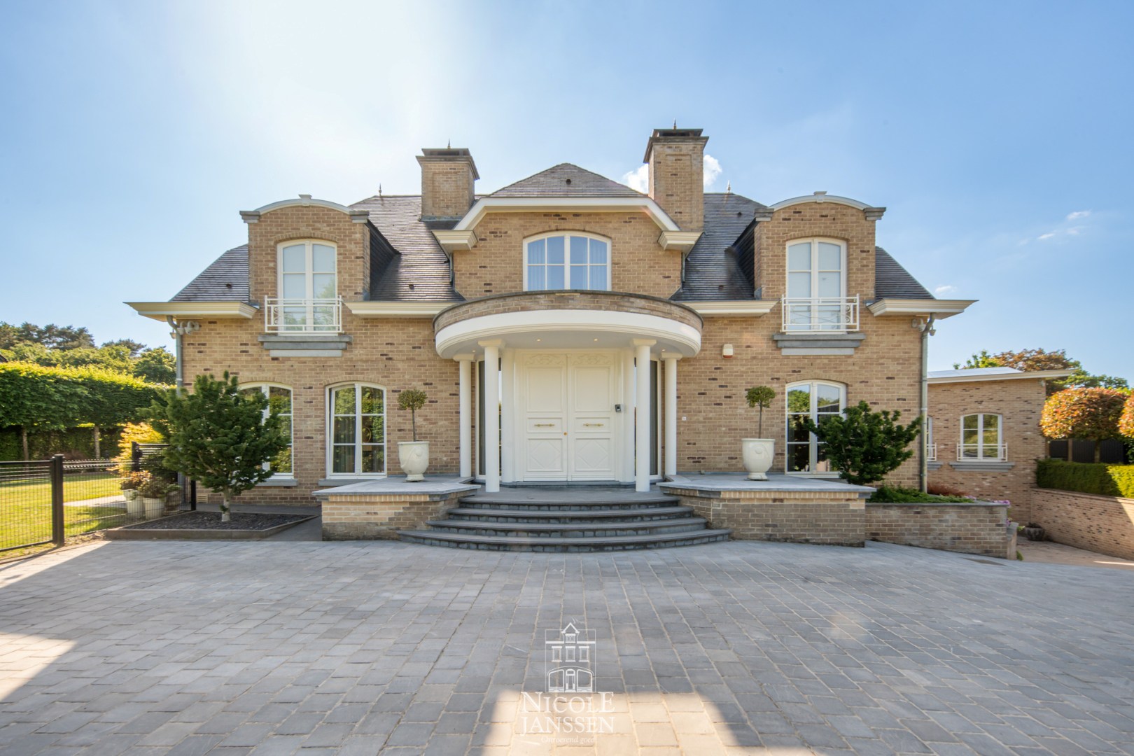Maison à vendre à Zutendaal avec 5 chambres - photo 1
