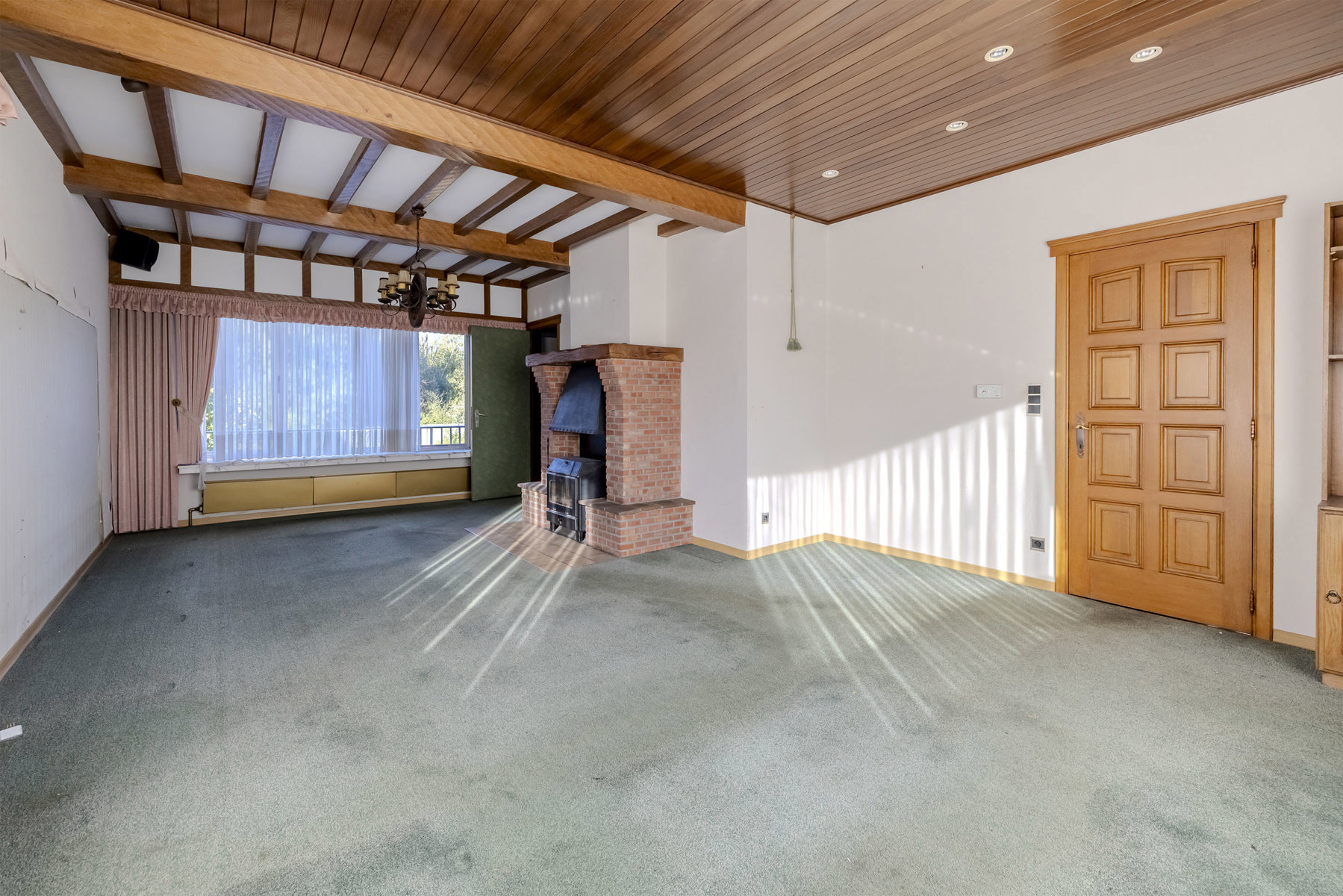 Te renoveren woning met 3 slpks en potentieel in Hulshout! - foto 4