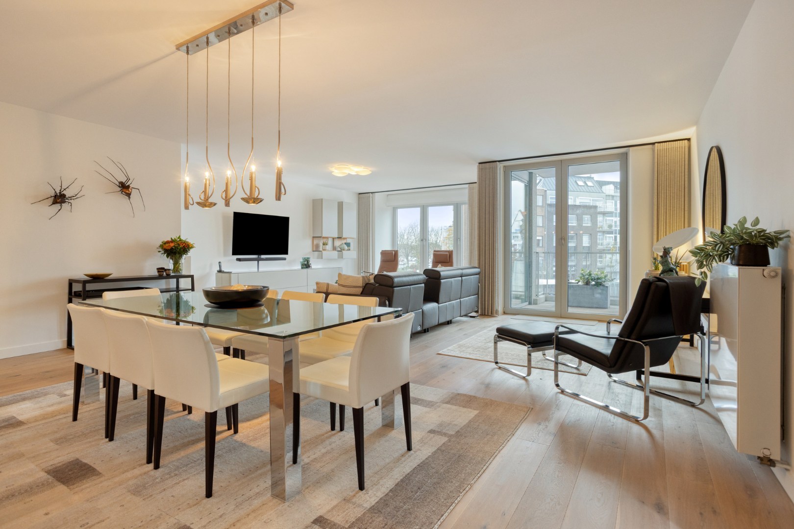 LUXUEUS HIGH END AFGEWERKT APPARTEMENT met 3 slpks, 2 badk, terrassen en dubbele garage! - foto 4