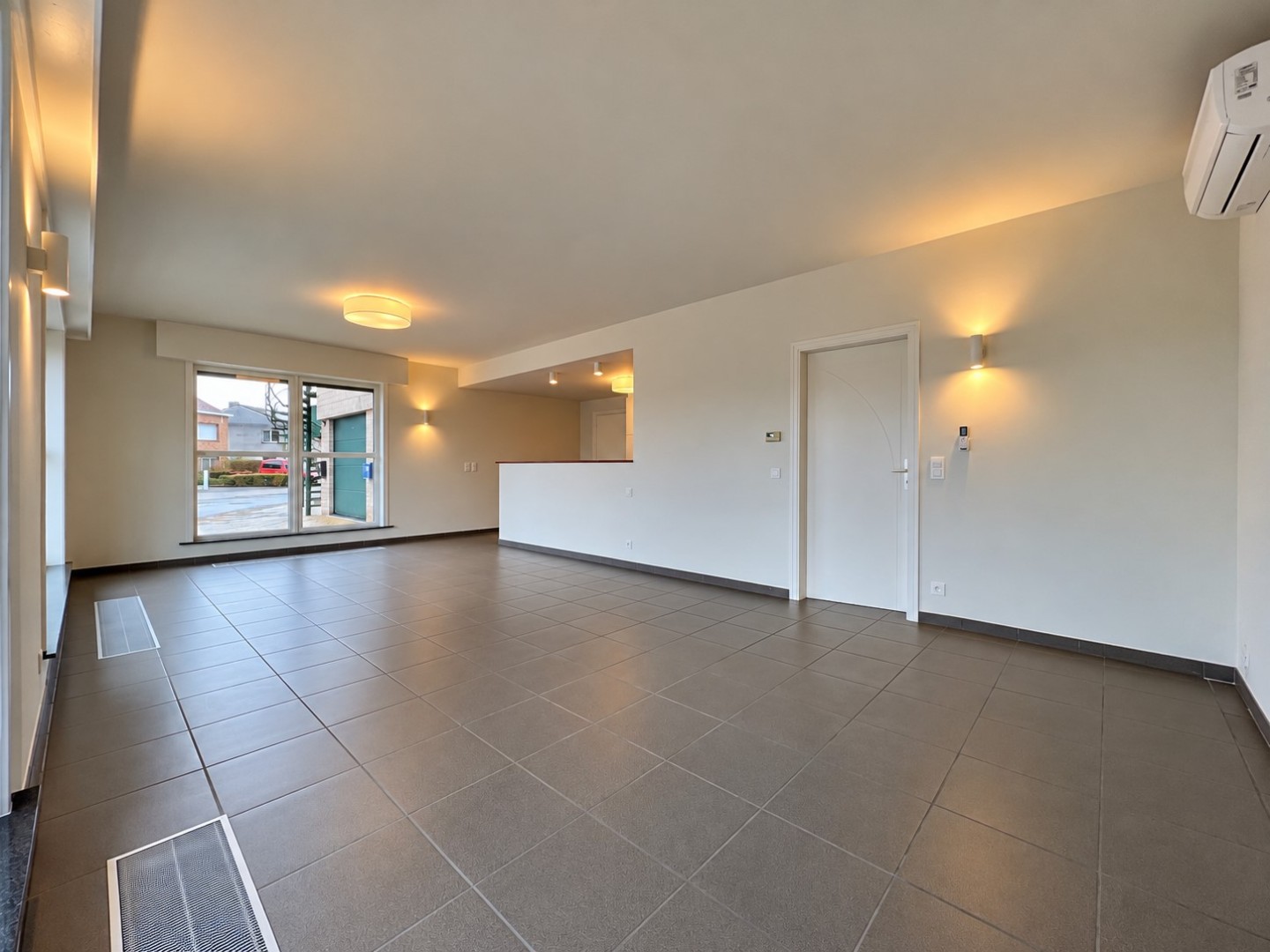 Recent opgefrist gelijkvloers appartement met tuin en garage – Rabotstraat 63, Belzele (Evergem) - foto 4