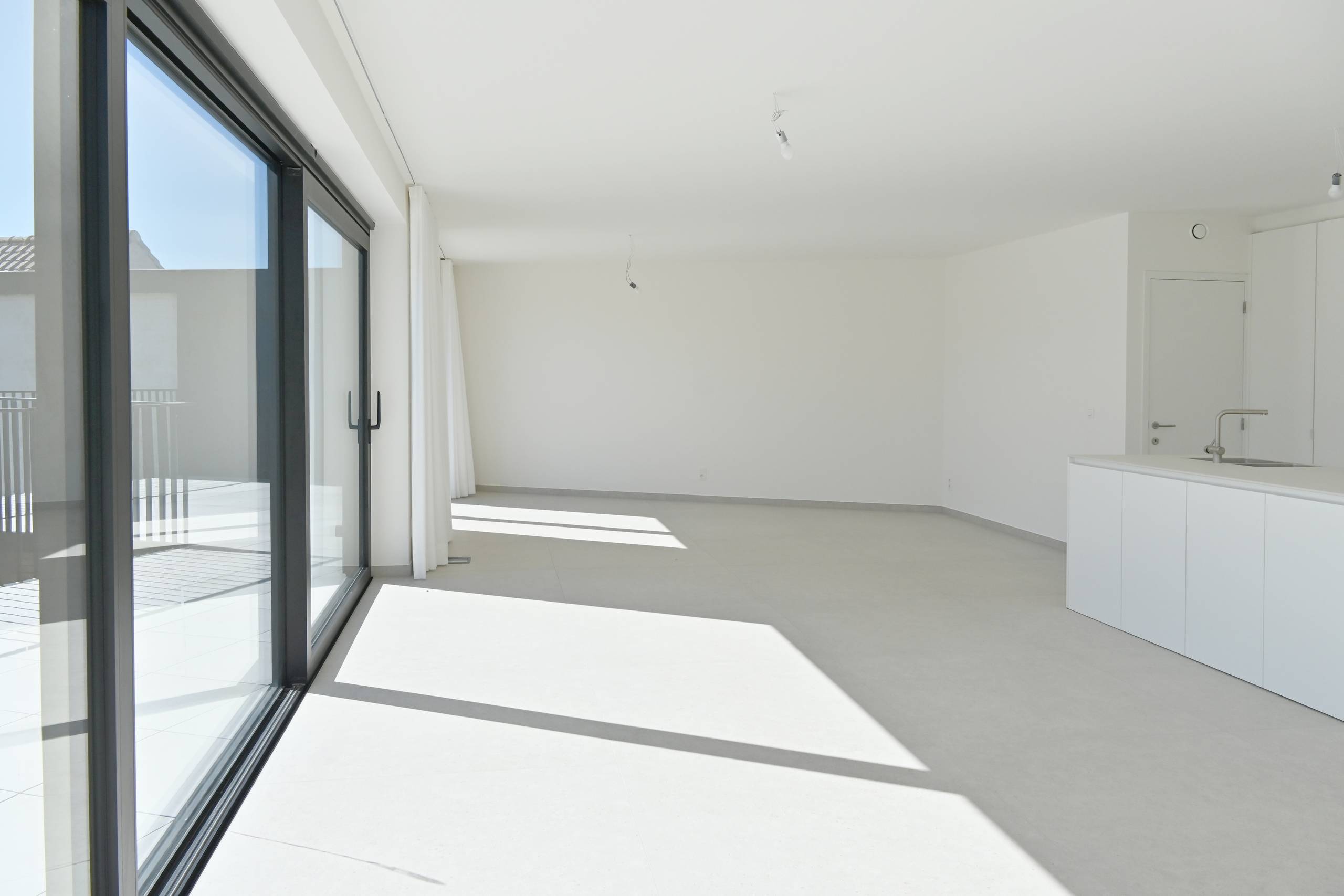 uniek nieuwbouwappartement met terras en 2 slaapkamers - foto 5