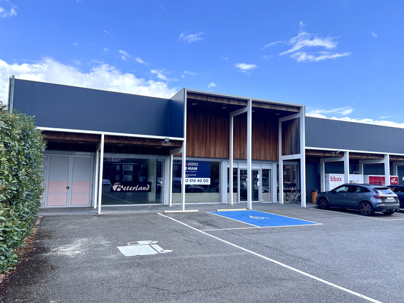 Commercial for rent in Maaseik